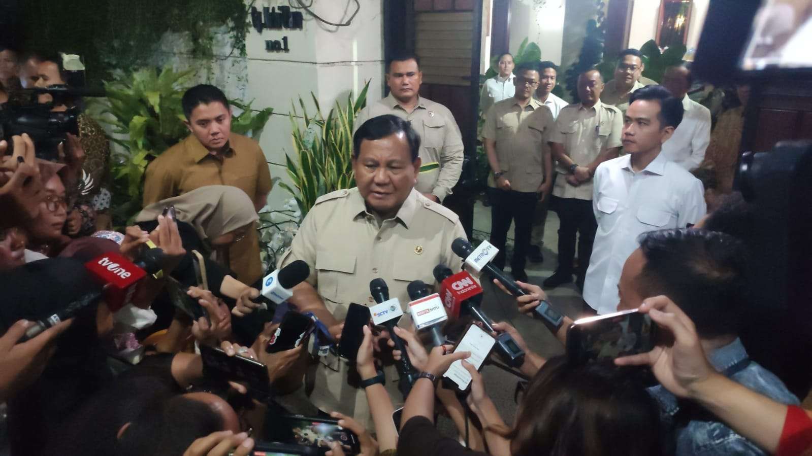 Pertemuan Prabowo dan Jokowi di Solo, Sinyal Kuat Stabilitas Politik Nasional?
